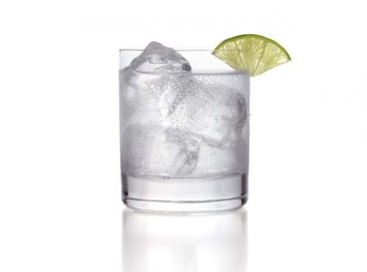 2-vodka-sprite-zero-drink-cinco-de-mayo-her-sweat